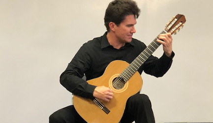 Event Classical Guitarist Peter Fletcher Image